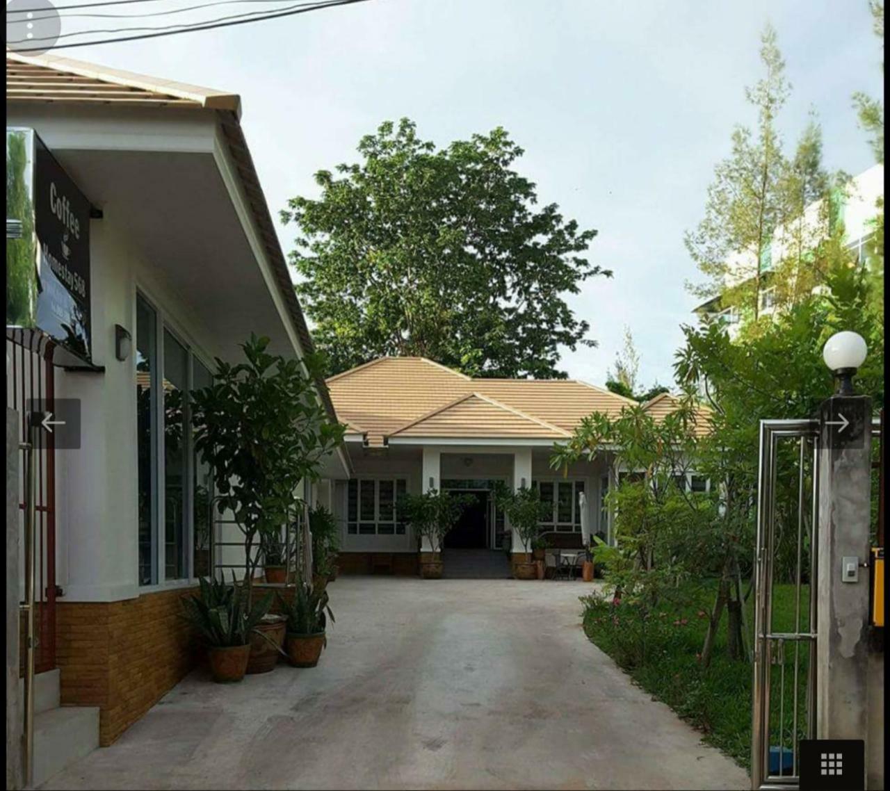 Homestay568 Roi Et Luaran gambar
